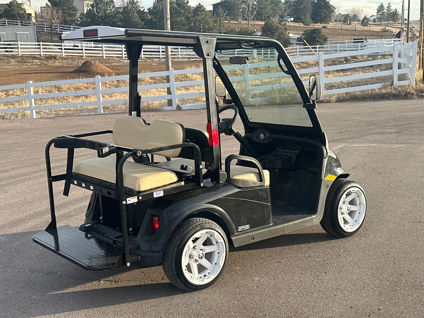 2013 ezgo 2five lsv